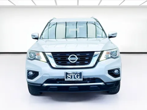 Photos of 2019 Nissan Pathfinder SV for sale in Montclair, CA at KarGenie