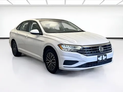 Another view of 2021 Volkswagen Jetta 1.4T SE for sale in Montclair, CA at KarGenie