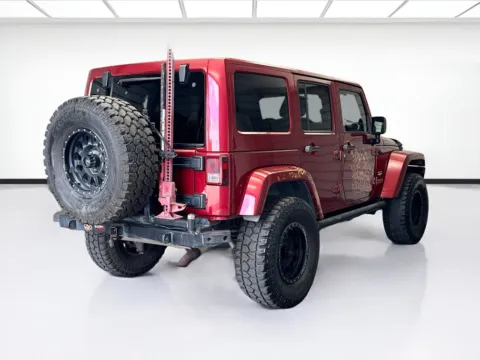 More photos of 2013 Jeep Wrangler Unlimited Unlimited Sahara at KarGenie, CA
