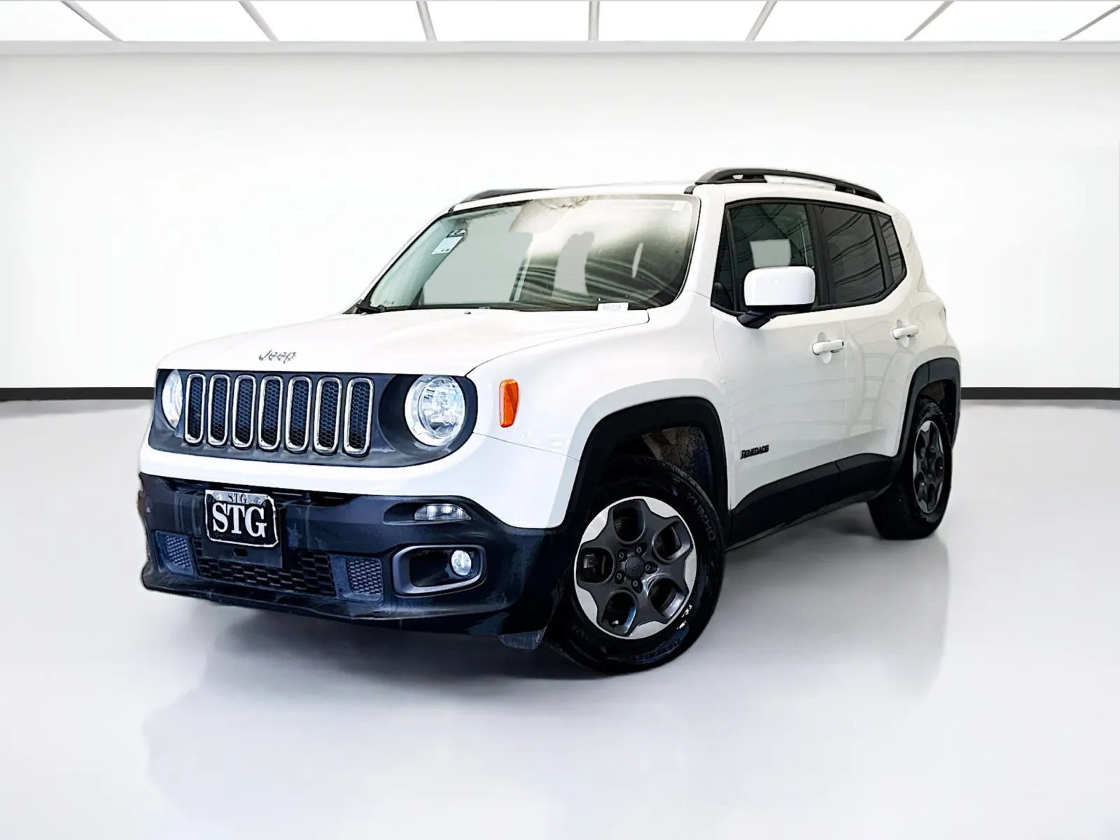 White 2015 Jeep Renegade Latitude for sale in Montclair, CA