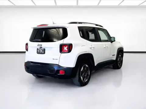 More photos of 2015 Jeep Renegade Latitude at KarGenie, CA