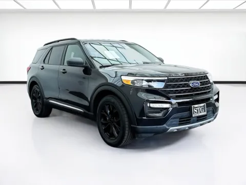 Another view of 2020 Ford Explorer XLT for sale in Montclair, CA at KarGenie