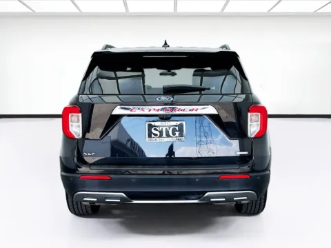 More photos of 2020 Ford Explorer XLT at KarGenie, CA