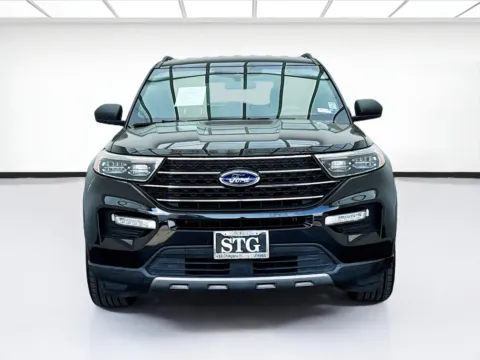 Photos of 2020 Ford Explorer XLT for sale in Montclair, CA at KarGenie