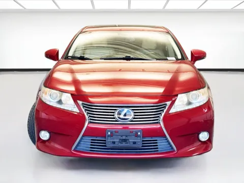 Photos of 2013 Lexus ES 350 for sale in Montclair, CA at KarGenie