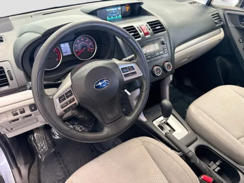 More photos of 2015 Subaru Forester 2.5i at KarGenie, CA