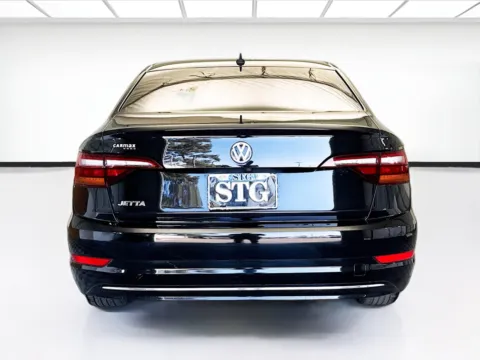 More photos of 2019 Volkswagen Jetta 1.4T S at KarGenie, CA