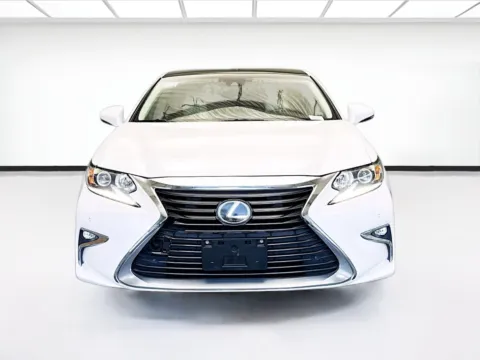 Photos of 2016 Lexus ES 350 for sale in Montclair, CA at KarGenie