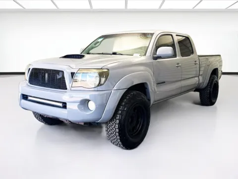 Silver 2005 Toyota Tacoma PreRunner V6 for sale in Montclair, CA