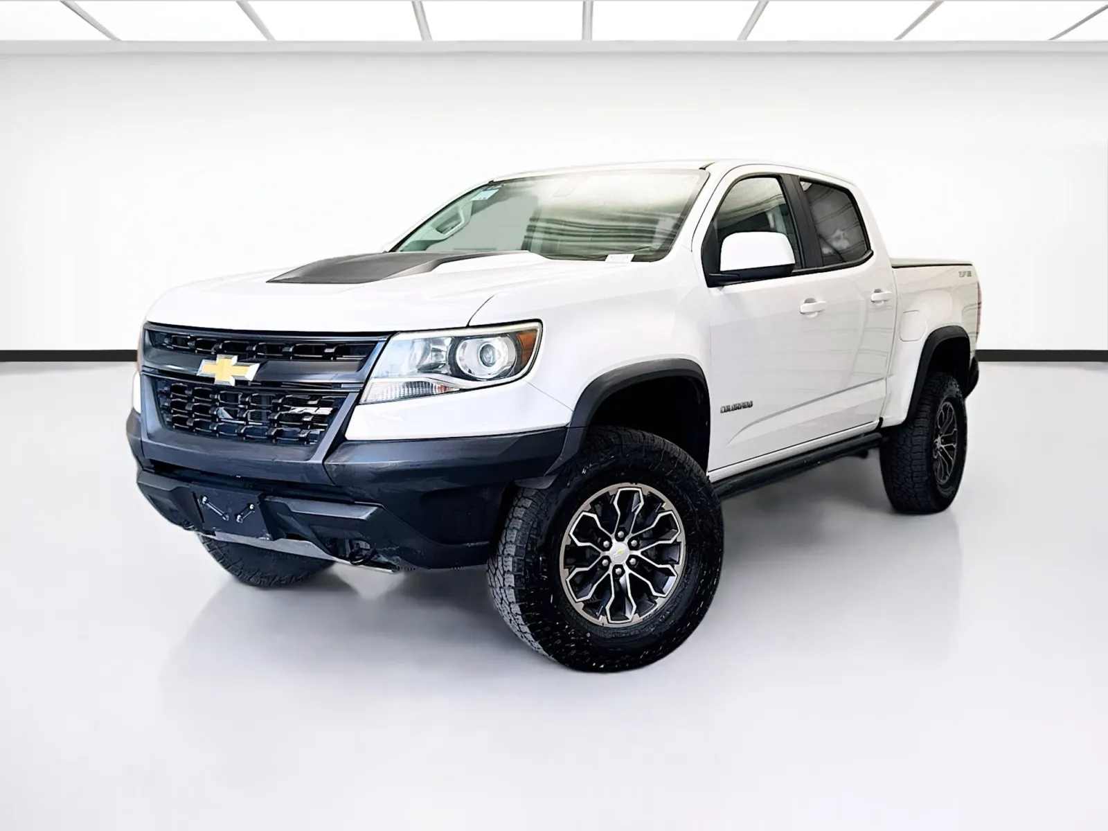 White 2017 Chevrolet Colorado ZR2 for sale in Montclair, CA