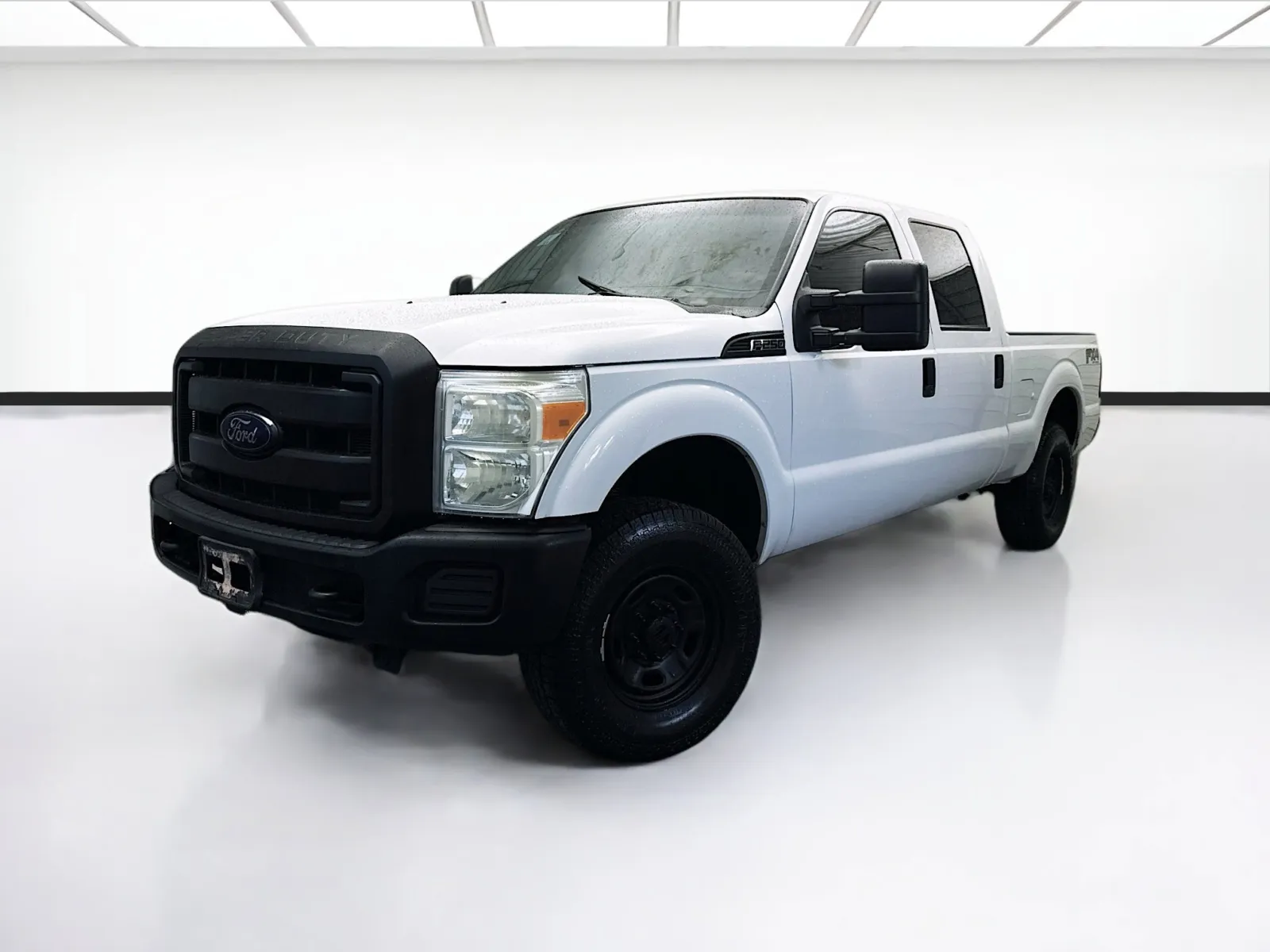 White 2012 Ford Super Duty F-250 SRW XL for sale in Montclair, CA