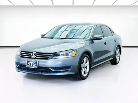 Gray 2013 Volkswagen Passat 2.5 SE w/Sunroof/Nav for sale in Montclair, CA