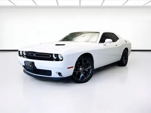 White 2019 Dodge Challenger SXT for sale in Montclair, CA