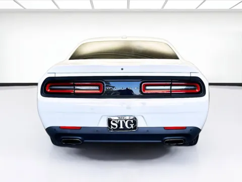 More photos of 2019 Dodge Challenger SXT at KarGenie, CA