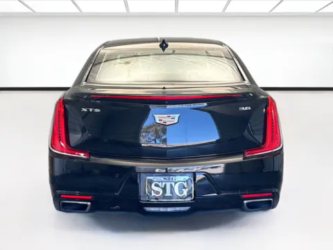 More photos of 2019 Cadillac XTS Luxury at KarGenie, CA