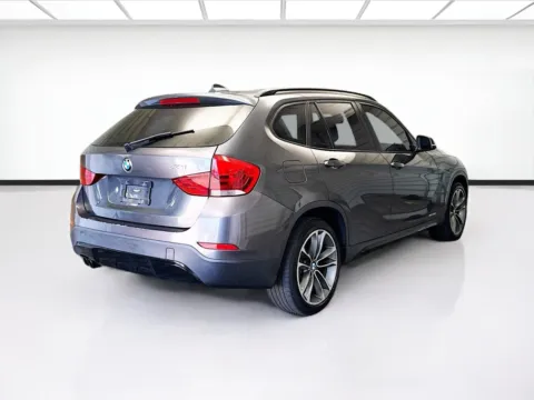 More photos of 2015 BMW X1 sDrive28i at KarGenie, CA