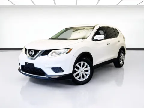White 2015 Nissan Rogue S for sale in Montclair, CA