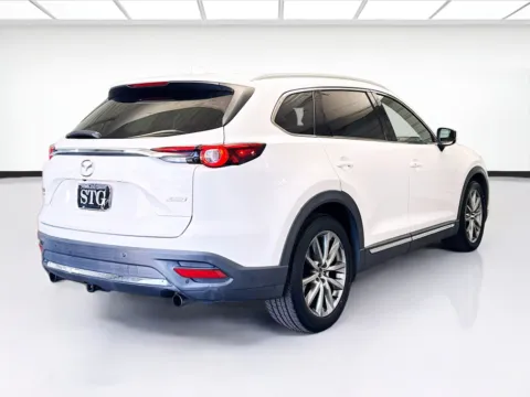 More photos of 2017 Mazda CX-9 Signature at KarGenie, CA