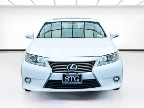 Photos of 2015 Lexus ES 350 for sale in Montclair, CA at KarGenie