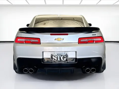 More photos of 2015 Chevrolet Camaro SS 1SS at KarGenie, CA