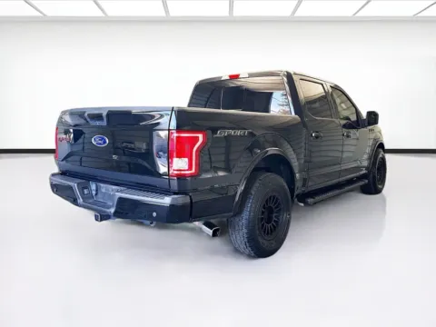 More photos of 2016 Ford F-150 XLT at KarGenie, CA