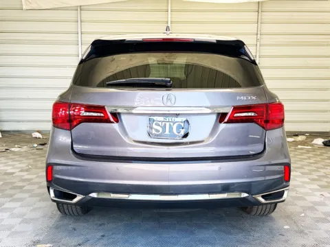 More photos of 2020 Acura MDX Technology at KarGenie, CA