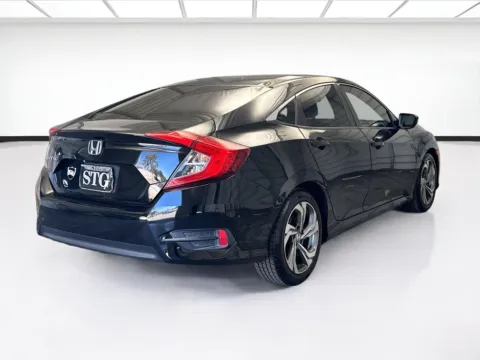 More photos of 2018 Honda Civic Sedan LX at KarGenie, CA