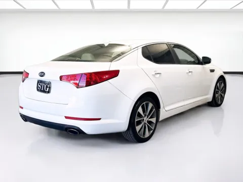 More photos of 2013 Kia Optima EX at KarGenie, CA