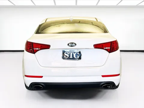 More photos of 2013 Kia Optima EX at KarGenie, CA