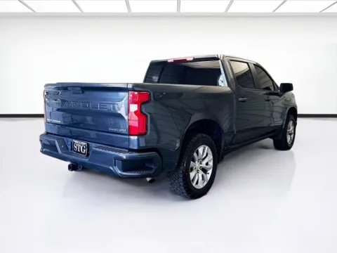 More photos of 2021 Chevrolet Silverado 1500 Custom at KarGenie, CA