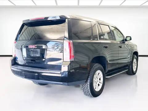 More photos of 2017 GMC Yukon SLT at KarGenie, CA