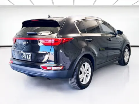 More photos of 2017 Kia Sportage LX at KarGenie, CA