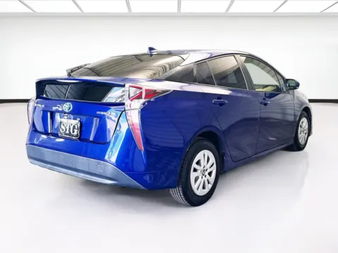 More photos of 2016 Toyota Prius Two at KarGenie, CA