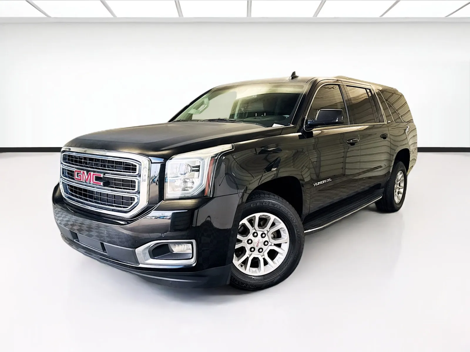 Black 2016 GMC Yukon XL SLT for sale in Montclair, CA