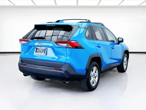 More photos of 2019 Toyota RAV4 XLE at KarGenie, CA