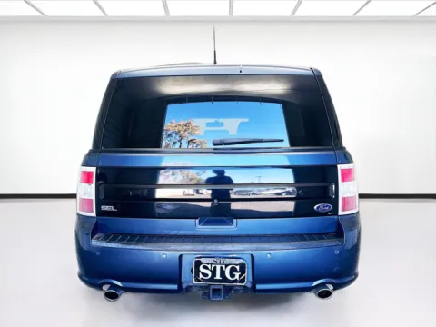 More photos of 2019 Ford Flex SEL W/202A APPEARANCE PACKAGES & 20 WHEELS at KarGenie, CA