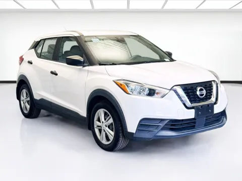 Another view of 2020 Nissan Kicks S for sale in Montclair, CA at KarGenie