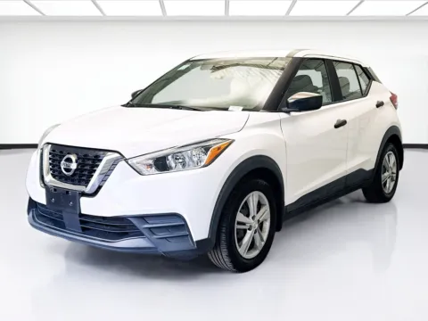 White 2020 Nissan Kicks S for sale in Montclair, CA