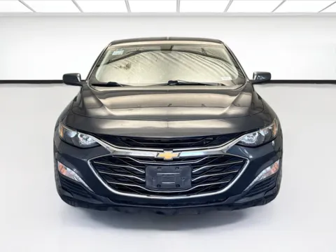 Photos of 2020 Chevrolet Malibu LT for sale in Montclair, CA at KarGenie