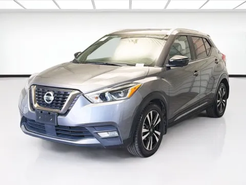 Gray 2020 Nissan Kicks SR for sale in Montclair, CA