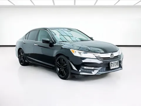 Another view of 2017 Honda Accord Sedan Sport for sale in Montclair, CA at KarGenie