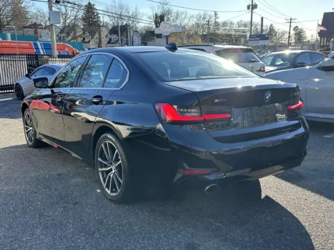 More photos of 2020 BMW 3 Series 330i xDrive at Certified Luxury Motors - Great Neck, NY