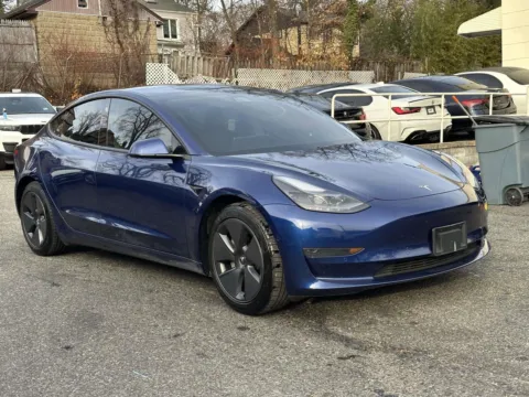 Blue 2021 Tesla Model 3 Standard Range Plus for sale in Great Neck, NY