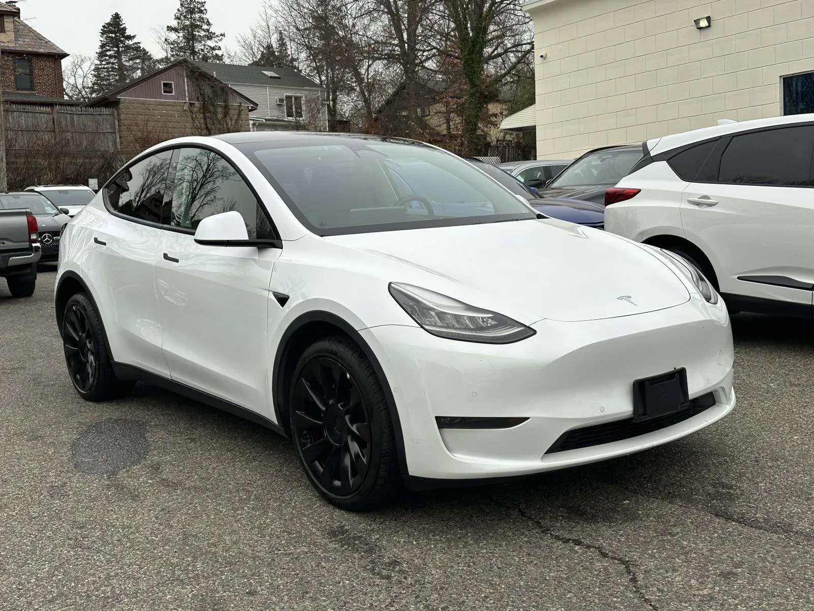 2020 Tesla Model Y Long Range's photo