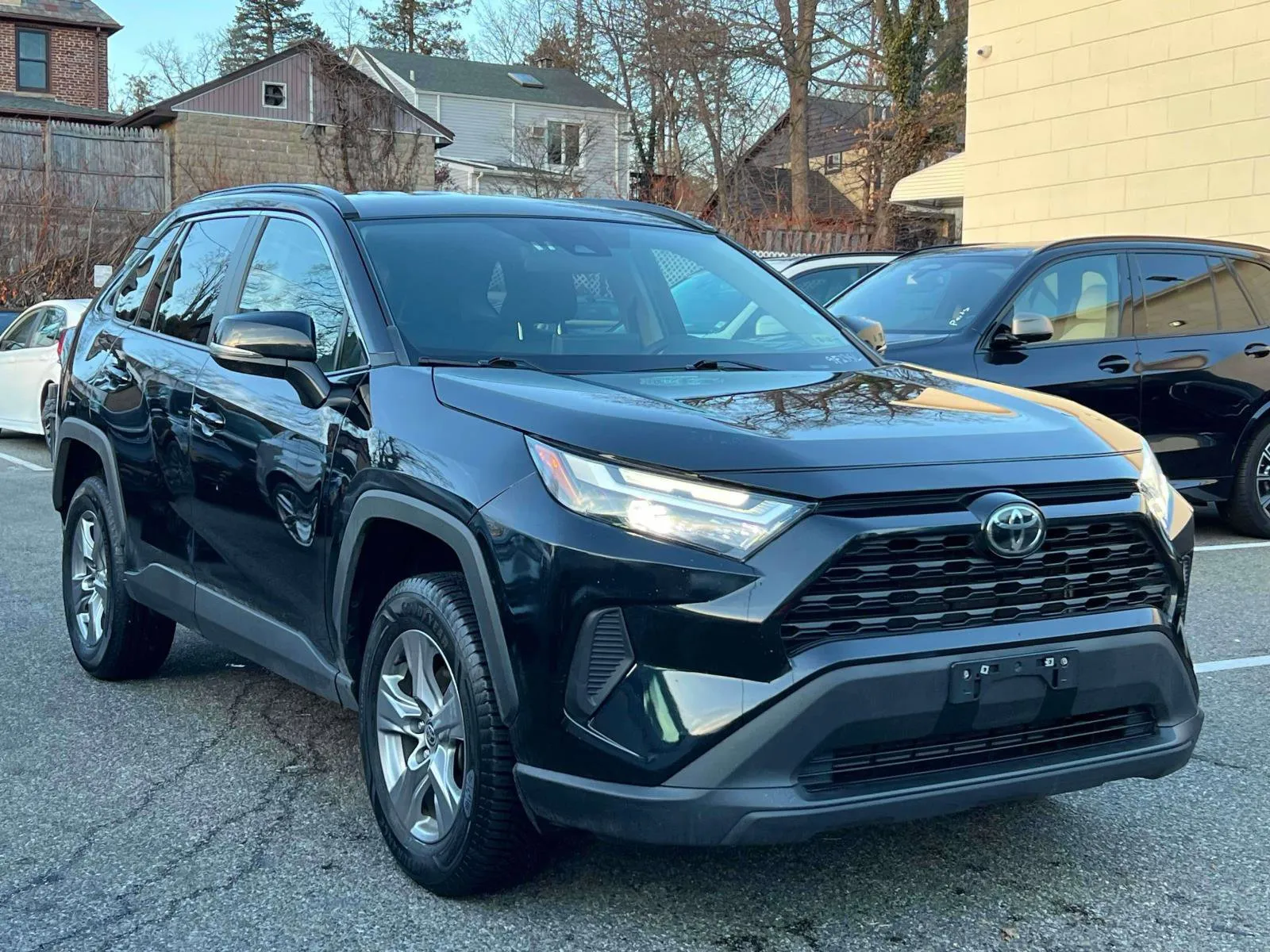 2023 Toyota RAV4 XLE for sale in Great Neck, NY
