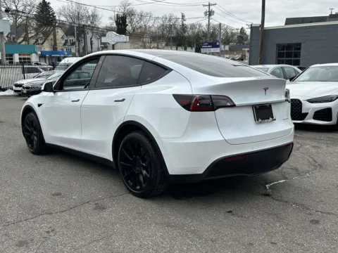More photos of 2021 Tesla Model Y Long Range (White Interior) at Certified Luxury Motors - Great Neck, NY