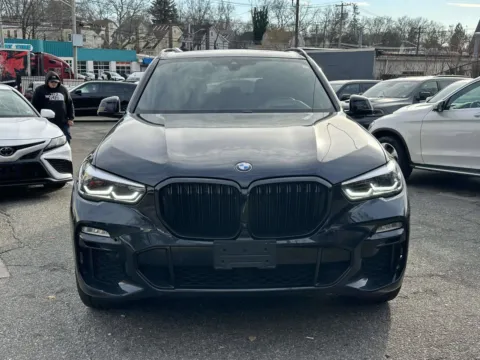 Photos of 2020 BMW X5 xDrive40i M-Sport for sale in Great Neck, NY at Certified Luxury Motors - Great Neck