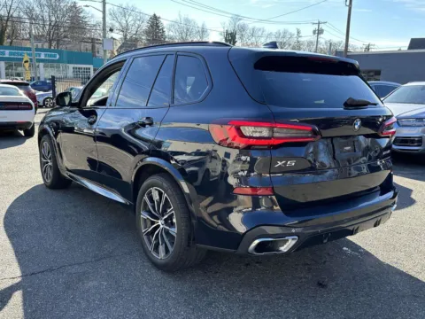 More photos of 2020 BMW X5 xDrive40i M-Sport at Certified Luxury Motors - Great Neck, NY