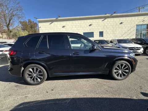 Photos of 2020 BMW X5 xDrive40i M-Sport for sale in Great Neck, NY at Certified Luxury Motors - Great Neck