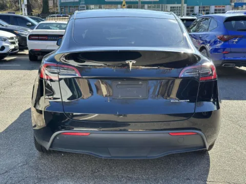 More photos of 2021 Tesla Model Y Long Range at Certified Luxury Motors - Great Neck, NY
